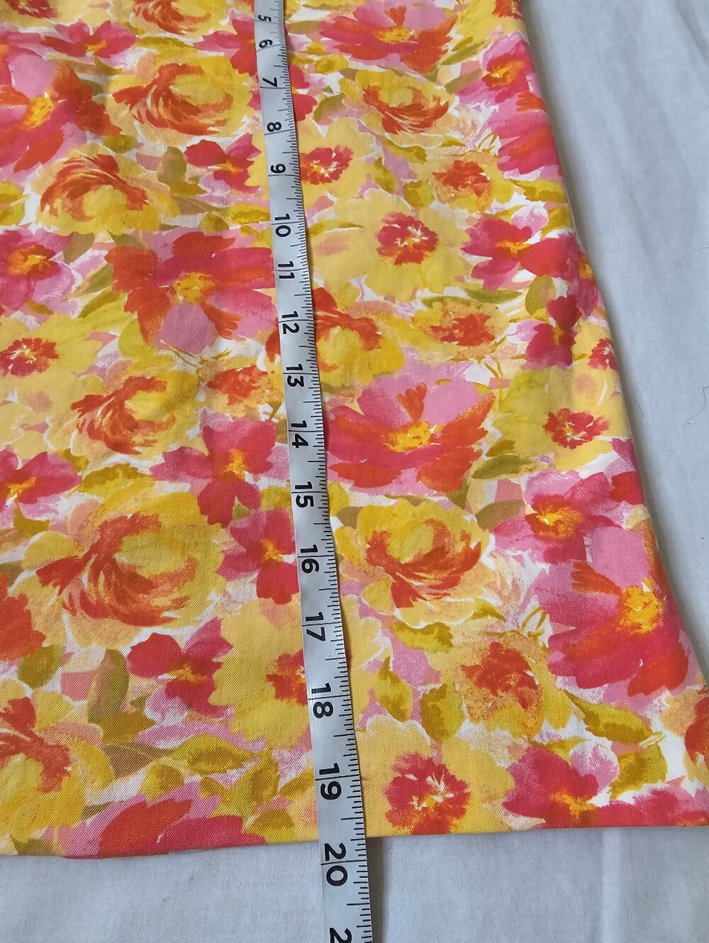 Old Navy Pixie Floral Mini Skirt NWT Size 2X Bright Summer Print - Picture 7 of 10